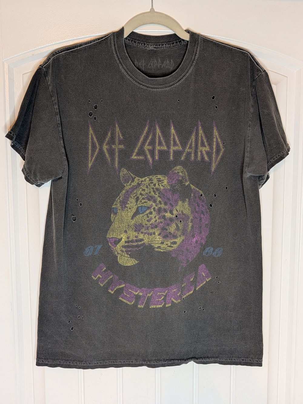Def Leppard Hysteria Gray Distressed Cotton Graphic T-Shirt